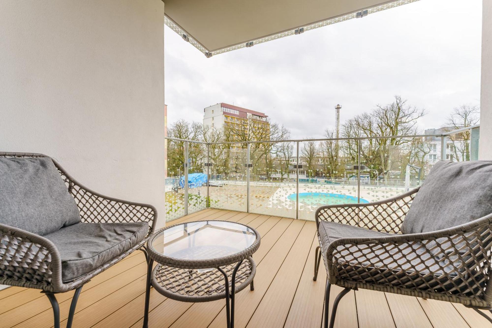 Faro Apartamenty Nadmorskie Tarasy Spa Przy Latarni I Molo Baseny, Sauny, Fitness I Parking W Cenie Kolobrzeg Ruang foto