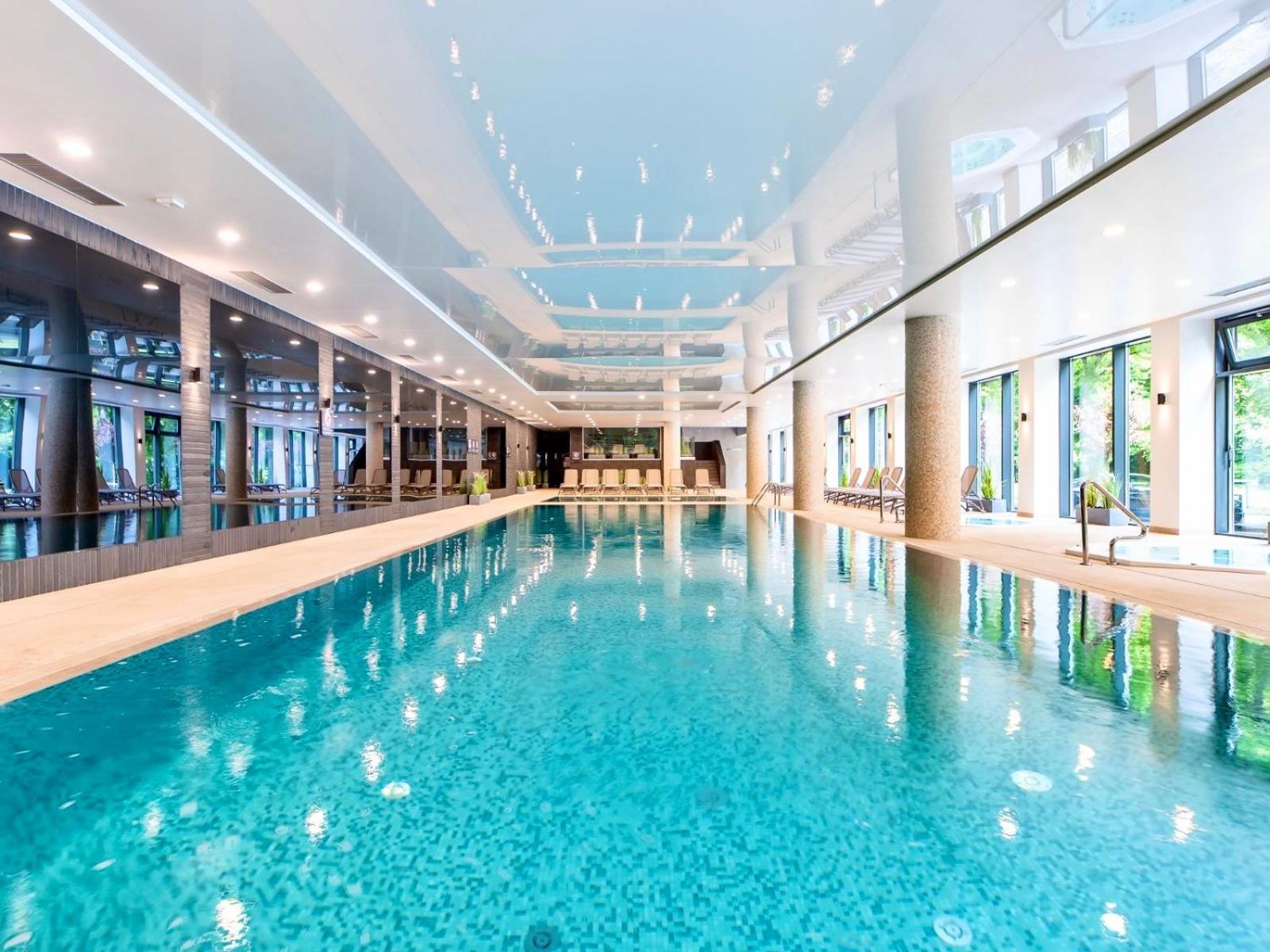 Faro Apartamenty Nadmorskie Tarasy Spa Przy Latarni I Molo Baseny, Sauny, Fitness I Parking W Cenie Kolobrzeg Bagian luar foto